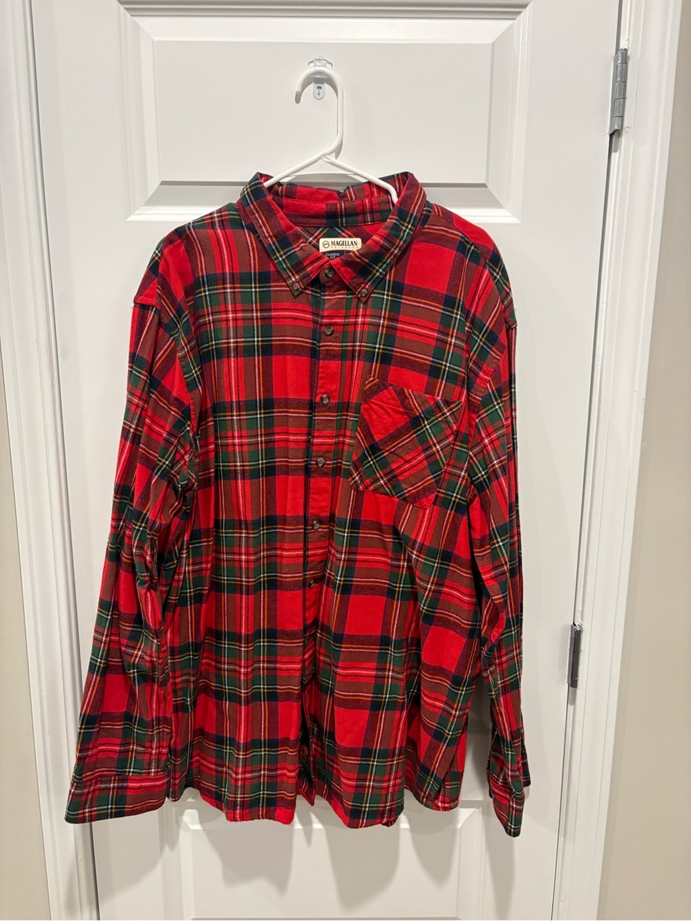 Men’s Magellan Outdoors Red Plaid Button-Down Shirt